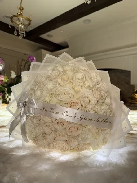 Cinta personalizada del catálogo de Lizi Flowers